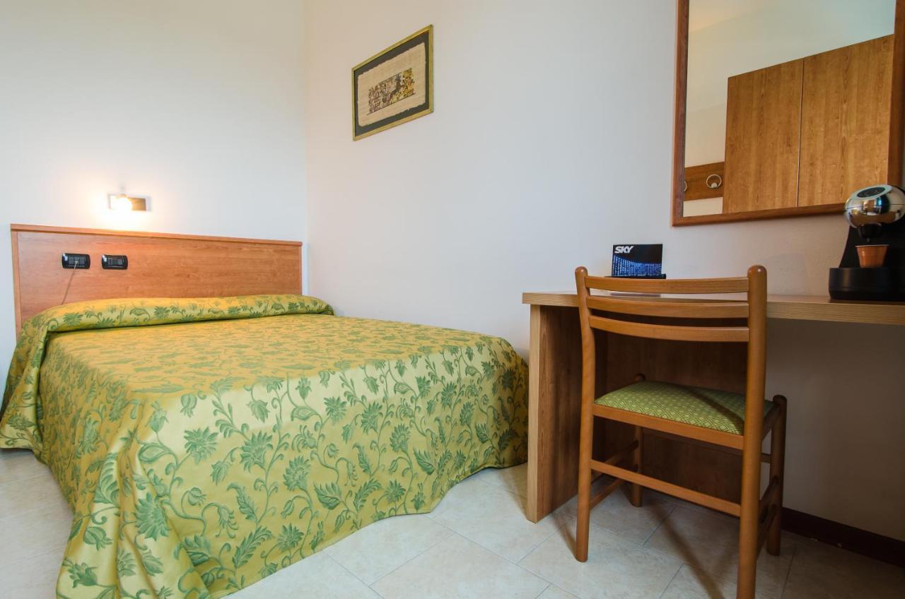 Hotel Luna Blu Casumaro Экстерьер фото